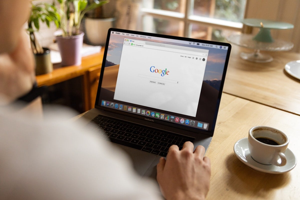 Écran smartphone Google Search