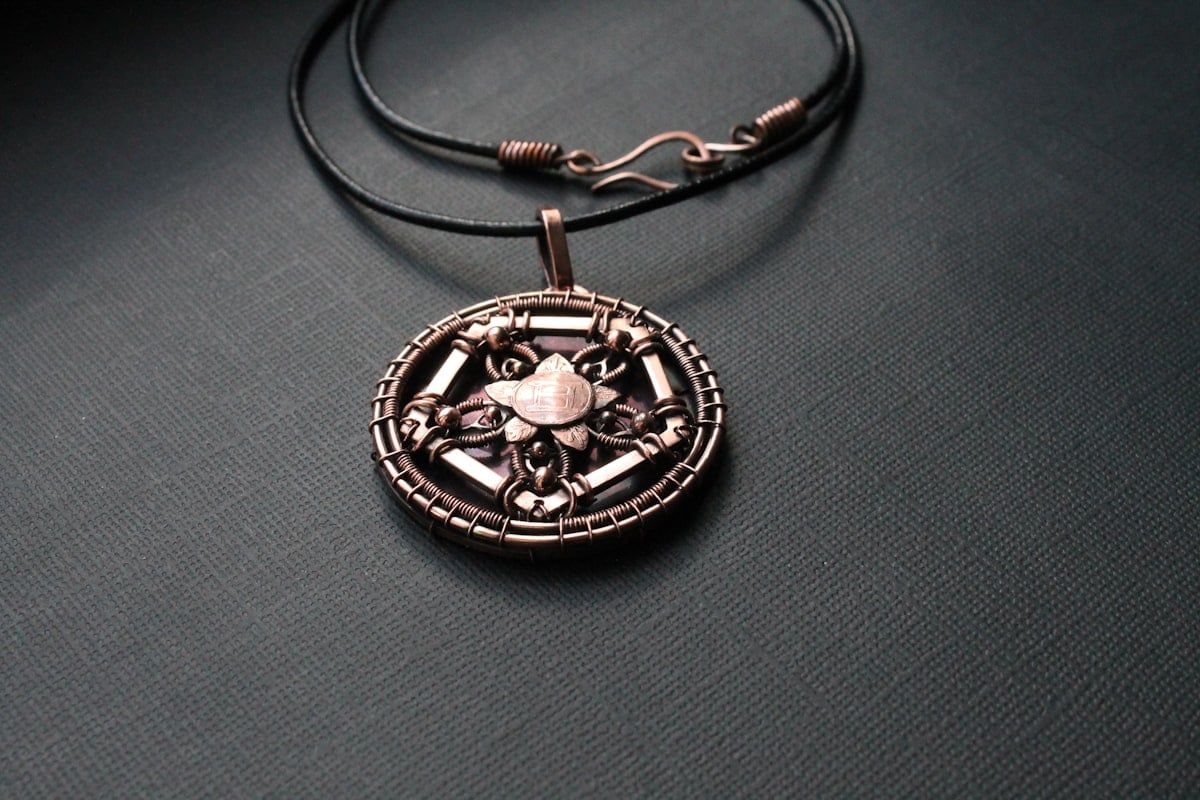 Collier Friend connecté