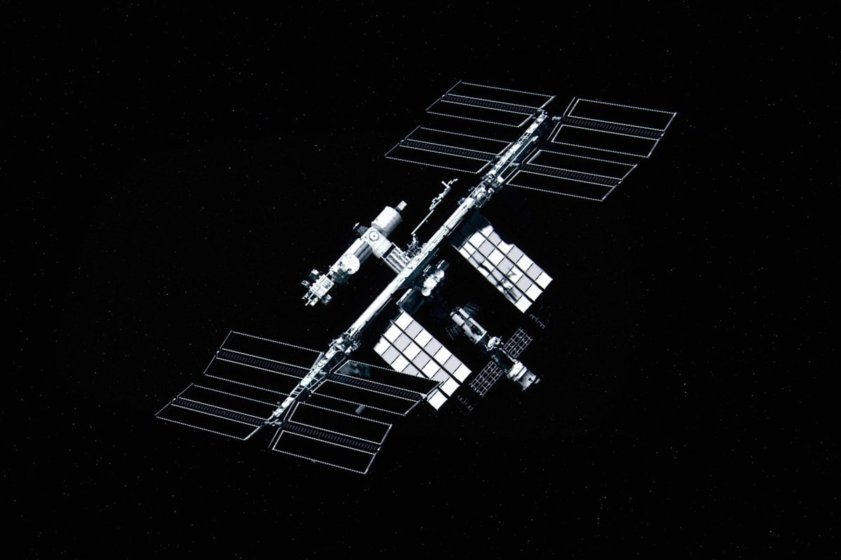 Antenne parabolique NASA en