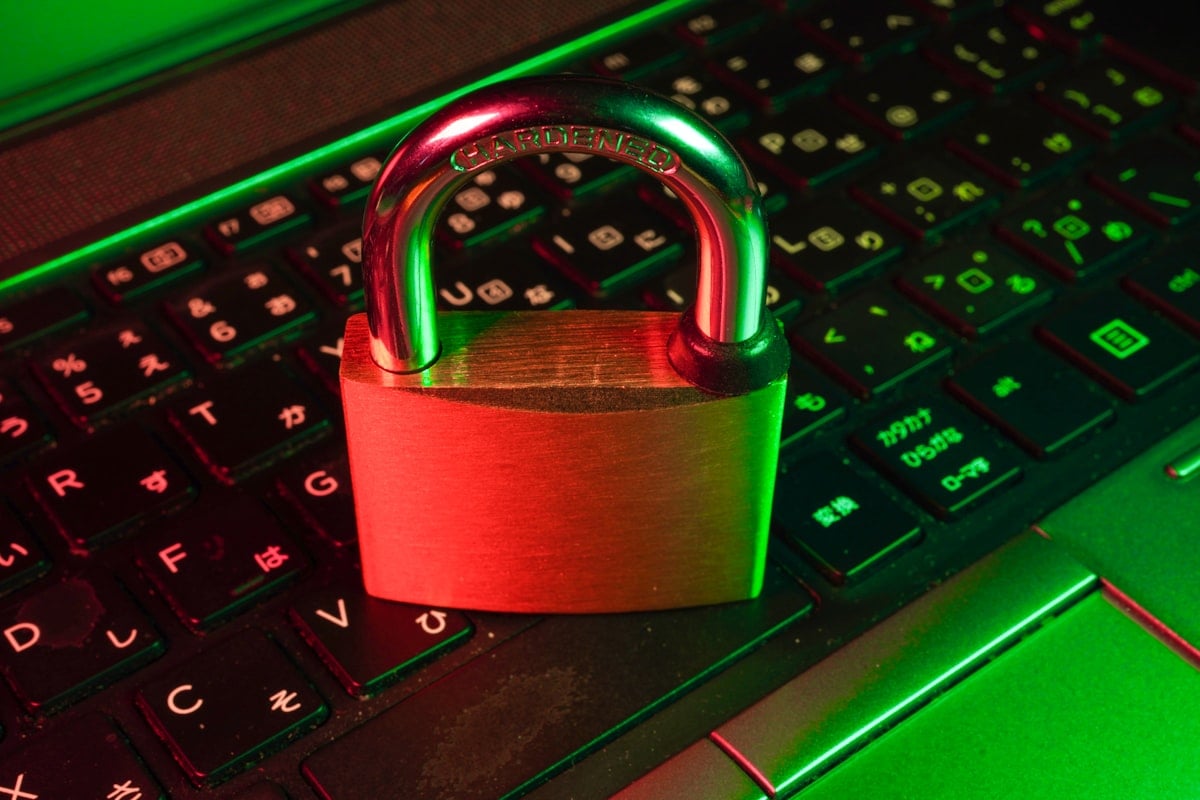 Ordinateur portable avec cadenas