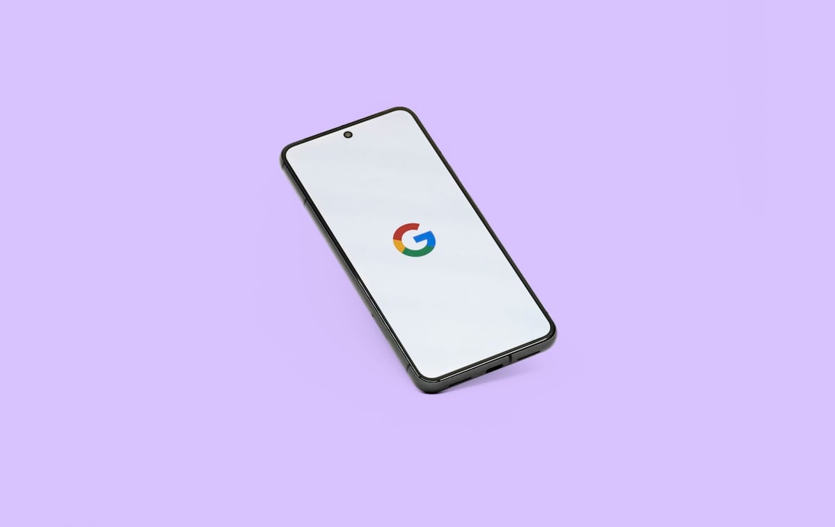 Smartphone Pixel 11 traduisant