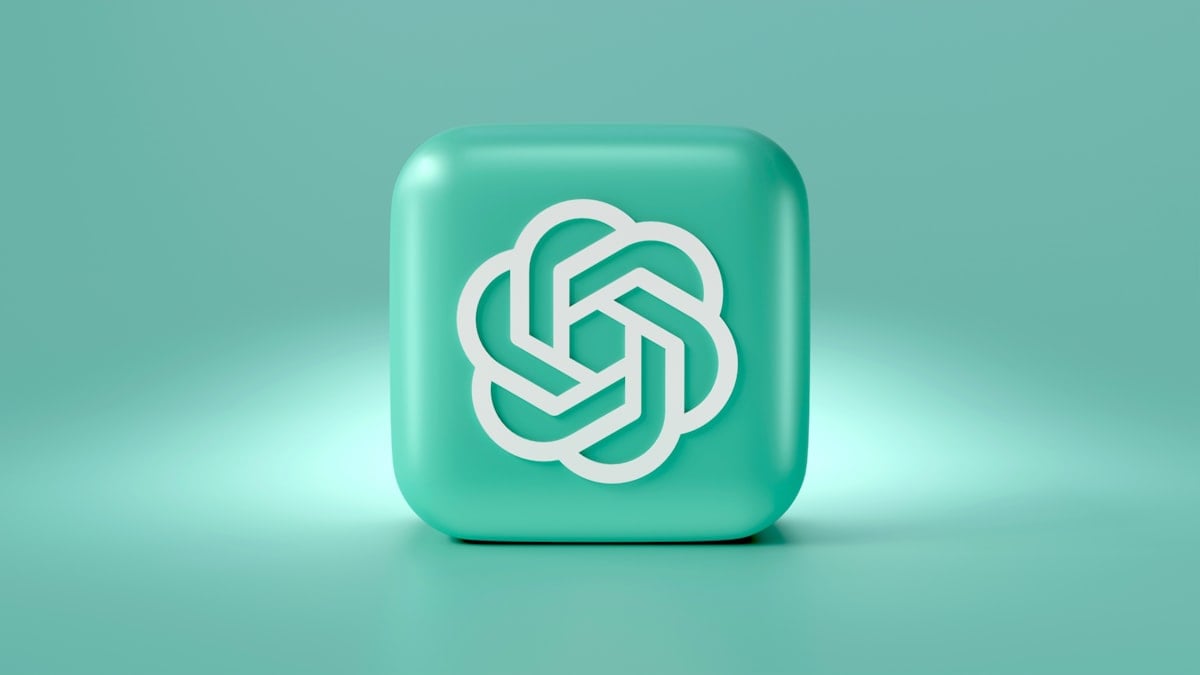Logo OpenAI sur écran