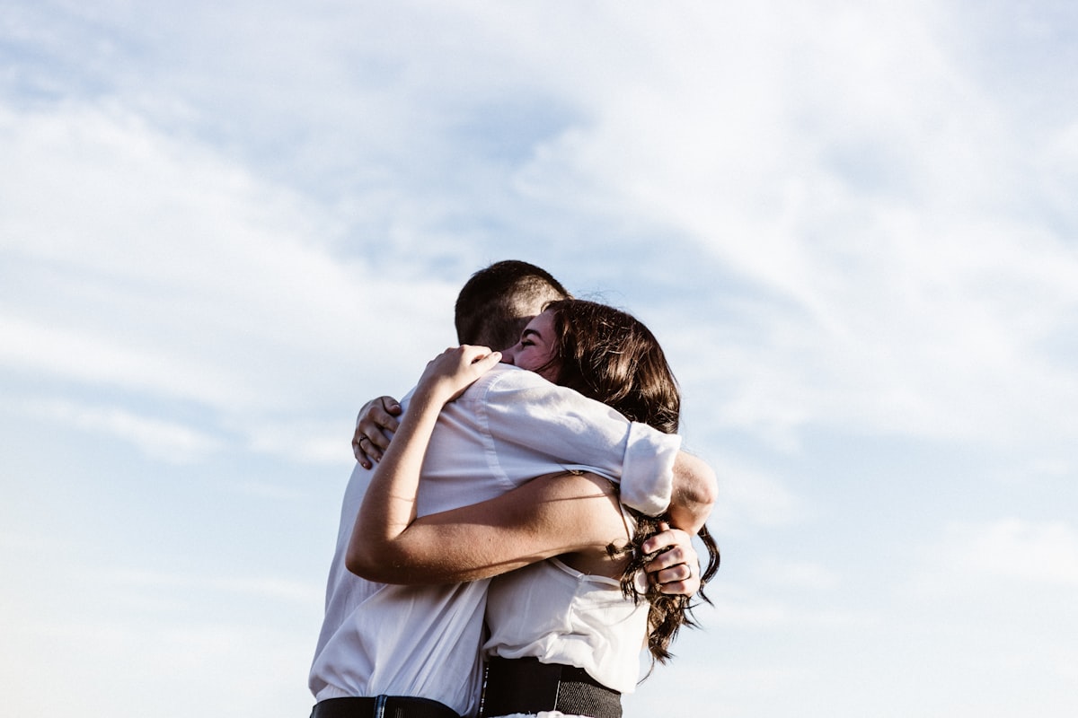Les IA de Hugging Face utilisées pour créer des deepfakes pornographiques : l'ampleur du problème