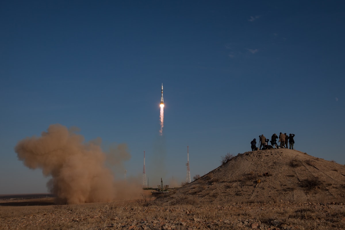 L'Ukraine frappe le cœur de l'industrie spatiale russe : un coup dur pour les fusées Soyouz